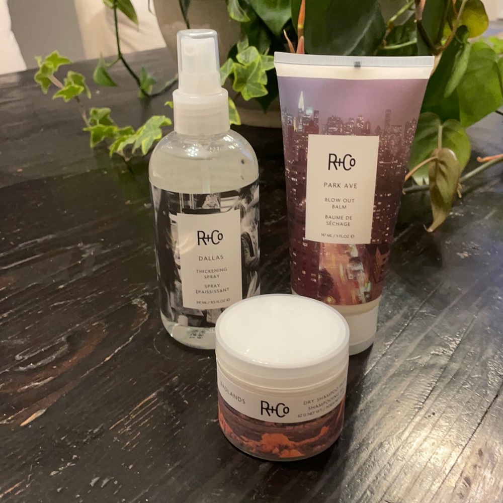 Reserved:R+Co bundle